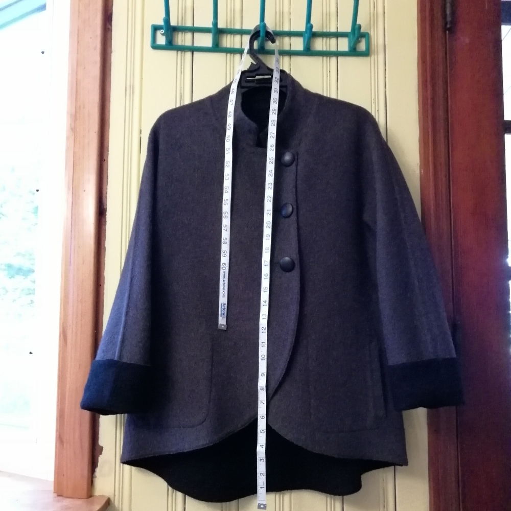 Beyond Threads Luxury Reversible Pea Coat, size XL - Picture 4 of 8
